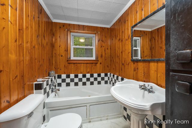 757 E Sidney Road, Stanton, MI 48888