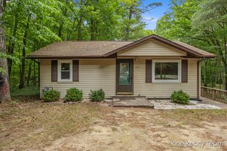 757 E Sidney Road, Stanton, MI 48888