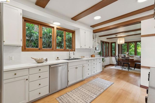 17 Eucalyptus Road, Berkeley, CA 94705
