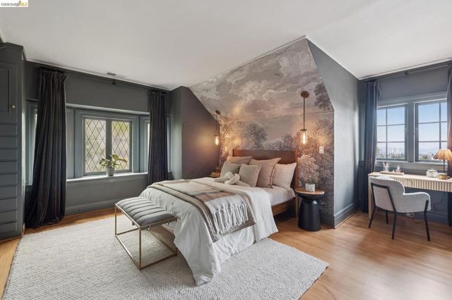 17 Eucalyptus Road, Berkeley, CA 94705