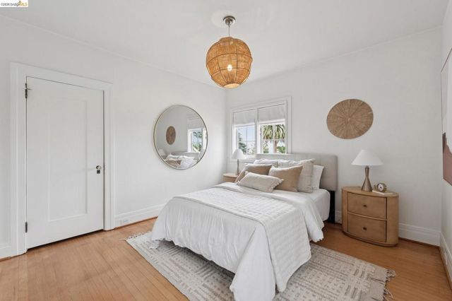 17 Eucalyptus Road, Berkeley, CA 94705