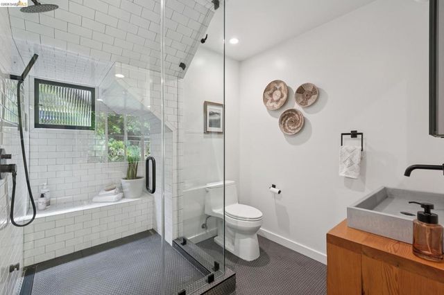17 Eucalyptus Road, Berkeley, CA 94705