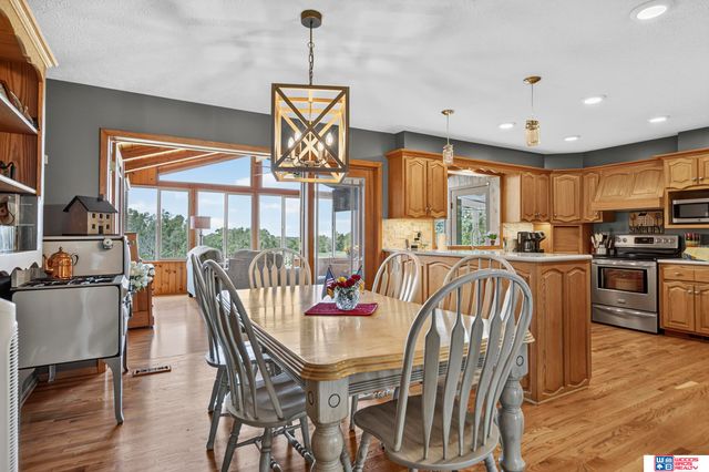 3500 W Van Dorn Street, Lincoln, NE 68522
