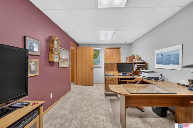 3500 W Van Dorn Street, Lincoln, NE 68522