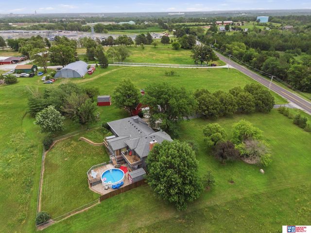 3500 W Van Dorn Street, Lincoln, NE 68522