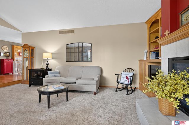3500 W Van Dorn Street, Lincoln, NE 68522