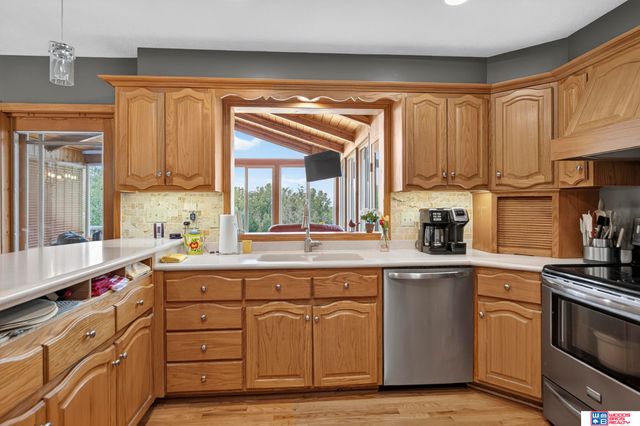 3500 W Van Dorn Street, Lincoln, NE 68522