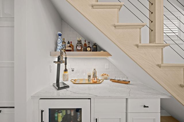 909 Lions Park Drive, Saint Joseph, MI 49085