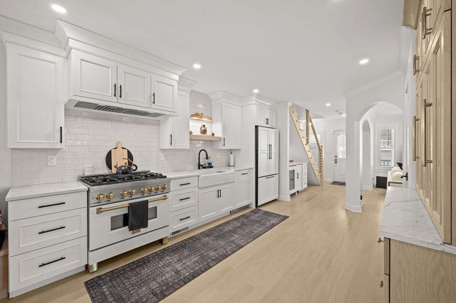 909 Lions Park Drive, Saint Joseph, MI 49085