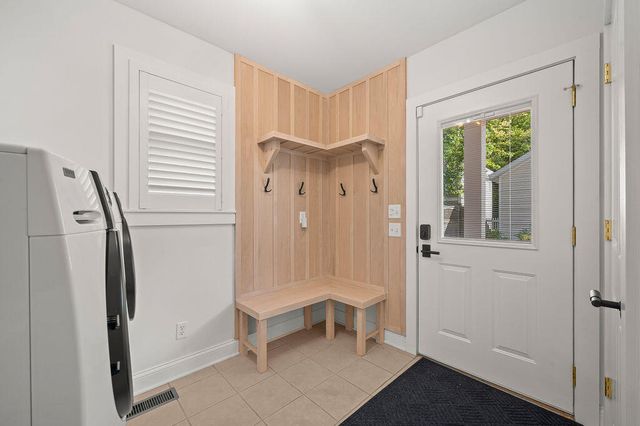 909 Lions Park Drive, Saint Joseph, MI 49085