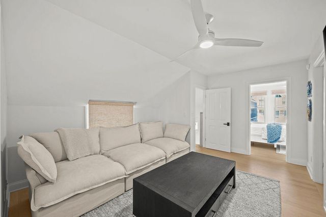 909 Lions Park Drive, Saint Joseph, MI 49085