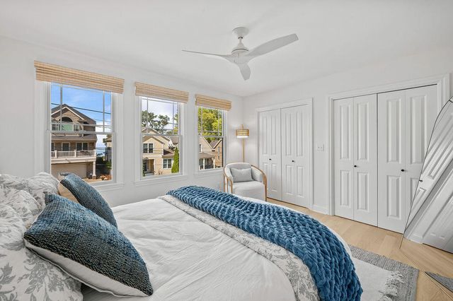 909 Lions Park Drive, Saint Joseph, MI 49085