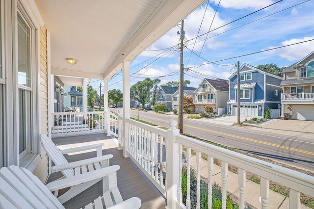 909 Lions Park Drive, Saint Joseph, MI 49085