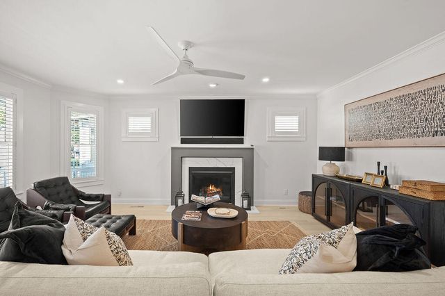 909 Lions Park Drive, Saint Joseph, MI 49085