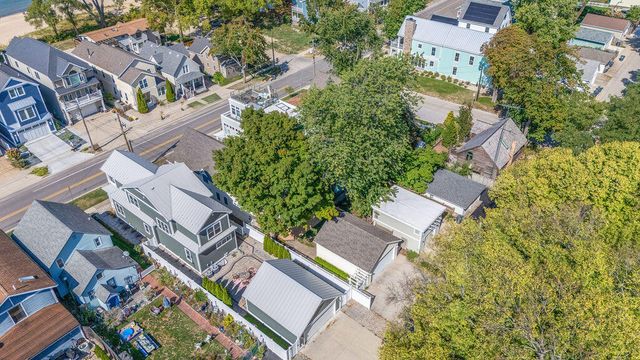 909 Lions Park Drive, Saint Joseph, MI 49085