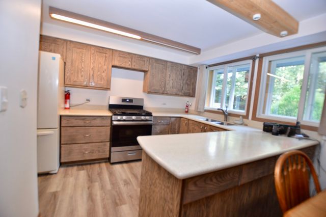 10905 Breezy Lawn Road, Spring Grove, IL 60081