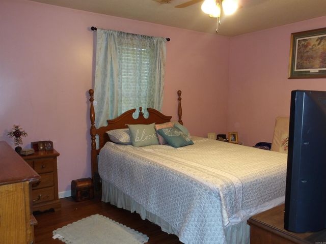 800 Redwood Drive, Paragould, AR 72450