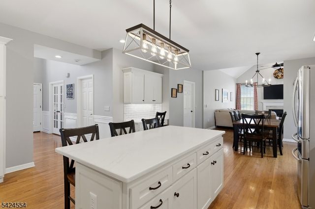 1 Samantha Ln, Washington Twp., NJ 07830