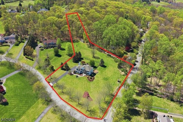 1 Samantha Ln, Washington Twp., NJ 07830