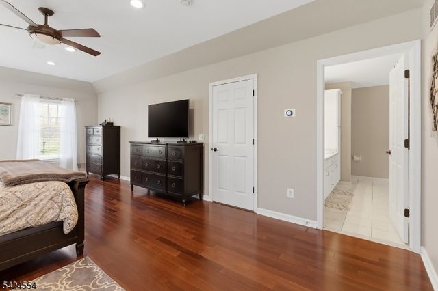 1 Samantha Ln, Washington Twp., NJ 07830