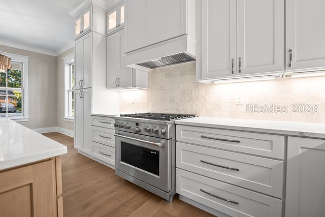 4 Harborview Cir, Beaufort, SC 29007