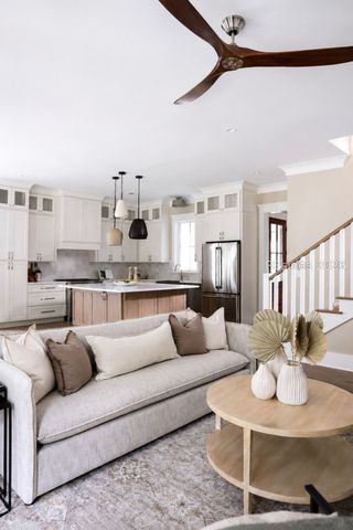 4 Harborview Cir, Beaufort, SC 29007