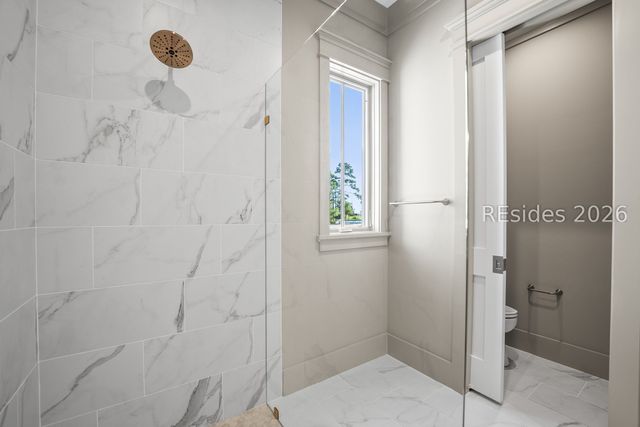 4 Harborview Cir, Beaufort, SC 29007