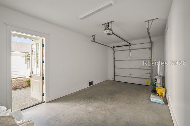 4 Harborview Cir, Beaufort, SC 29007