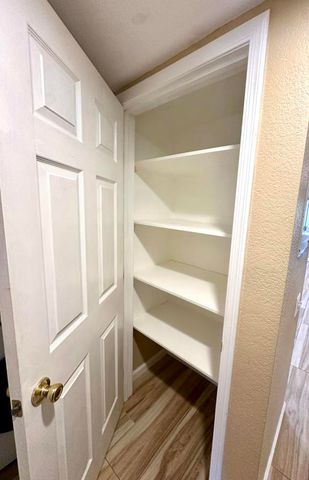 291 E Mel Avenue E 200, Palm Springs, CA 92262