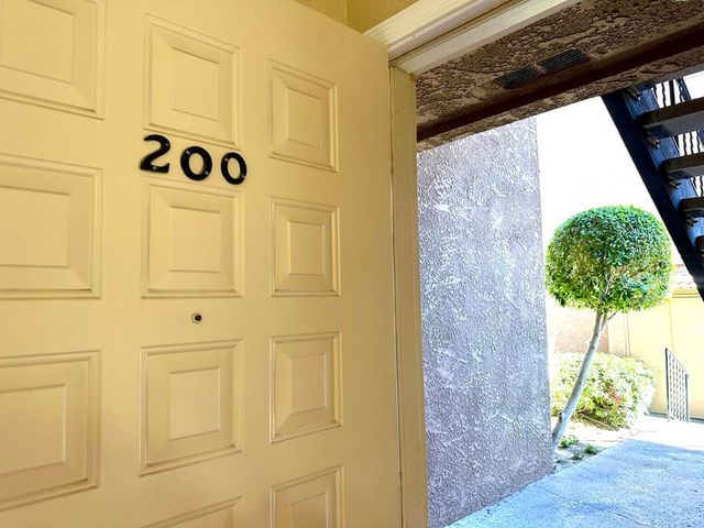 291 E Mel Avenue E 200, Palm Springs, CA 92262