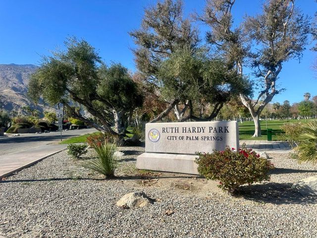 291 E Mel Avenue E 200, Palm Springs, CA 92262