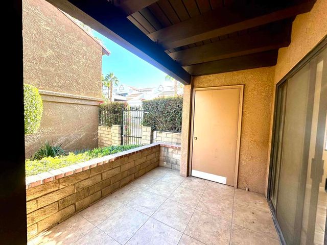 291 E Mel Avenue E 200, Palm Springs, CA 92262