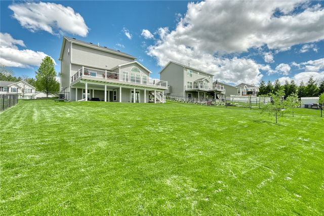 128 Southend Sq, Henrietta, NY 14586