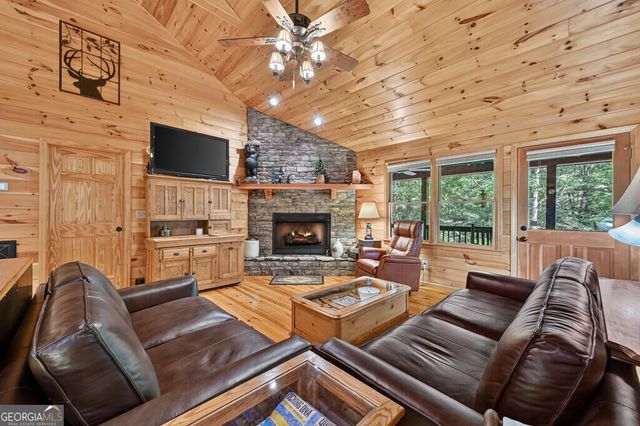 162 Primrose Court, Ellijay, GA 30540
