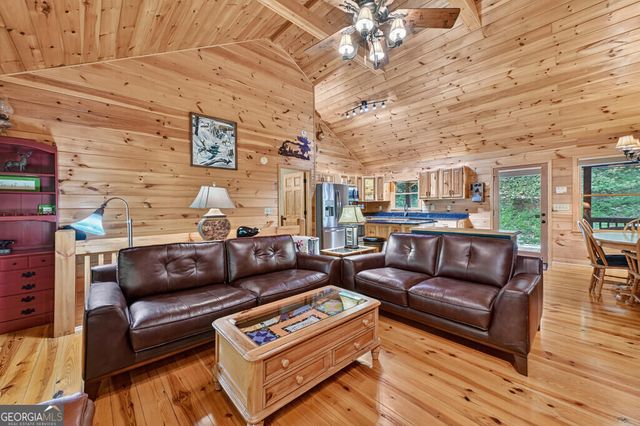 162 Primrose Court, Ellijay, GA 30540