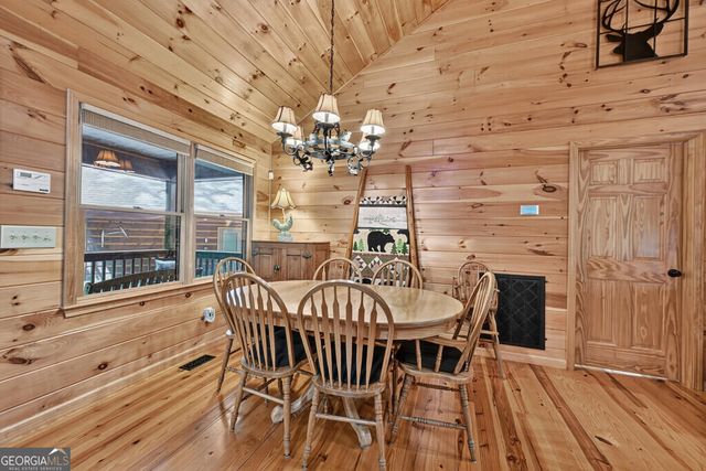162 Primrose Court, Ellijay, GA 30540