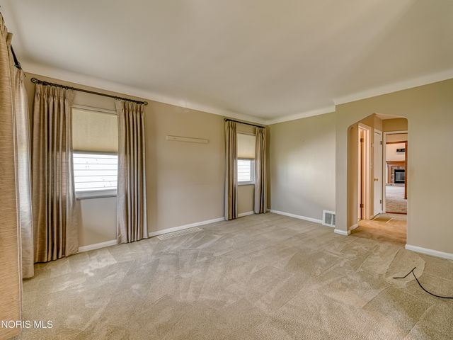 2625 102nd Street, Toledo, OH 43611