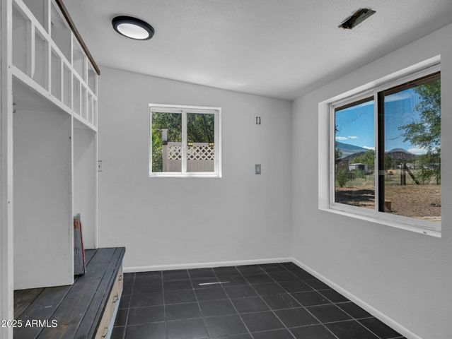 7917 SATURN Drive, Flagstaff, AZ 86004