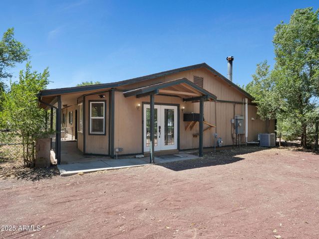 7917 SATURN Drive, Flagstaff, AZ 86004