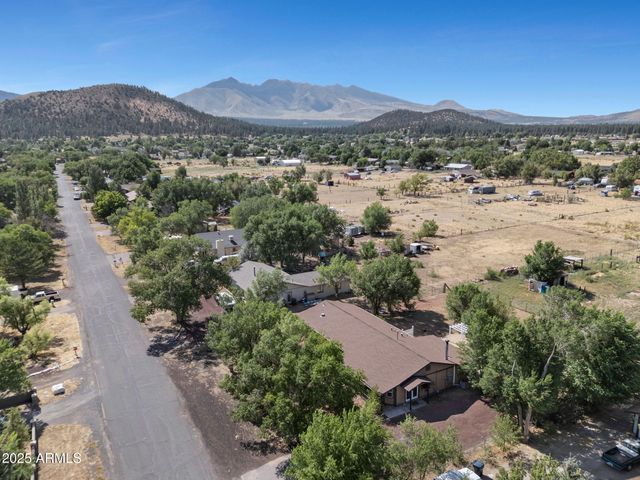 7917 SATURN Drive, Flagstaff, AZ 86004