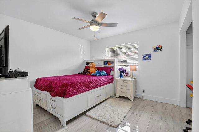 449 SW 4th Avenue, Boynton Beach, FL 33435