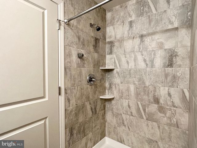 46-B W PITTSFIELD ST, Pennsville, NJ 08070