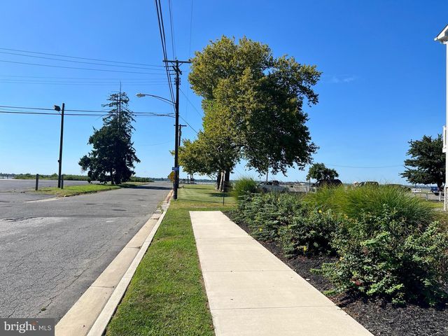 46-B W PITTSFIELD ST, Pennsville, NJ 08070