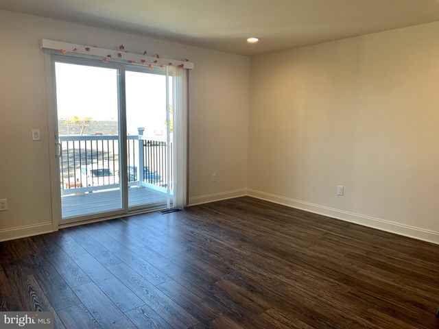 46-B W PITTSFIELD ST, Pennsville, NJ 08070