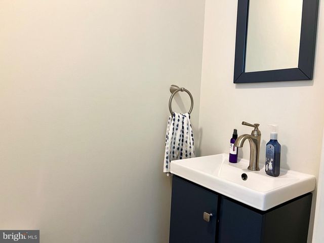 46-B W PITTSFIELD ST, Pennsville, NJ 08070