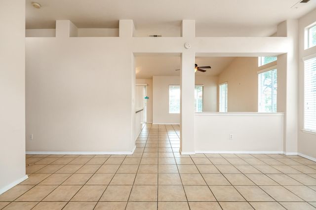 5449 W Ashland Court, Visalia, CA 93277