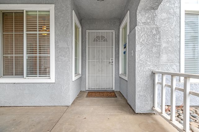 5449 W Ashland Court, Visalia, CA 93277