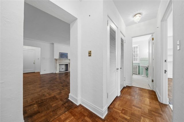 166 N Dithridge St 2A, Oakland, PA 15213