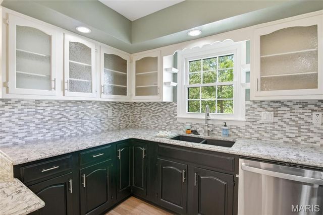 405 W Schaefer Street, Columbia, IL 62236