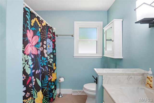 405 W Schaefer Street, Columbia, IL 62236